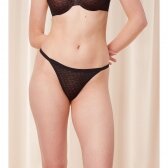 Kelnaitės Triumph Signature Sheer String 0004