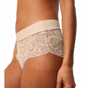 Kelnaitės Body Make-Up Illusion Lace Shorty 00NZ