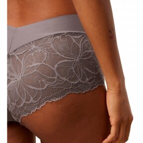 Kelnaitės Body Make-Up Illusion Lace Shorty 3091